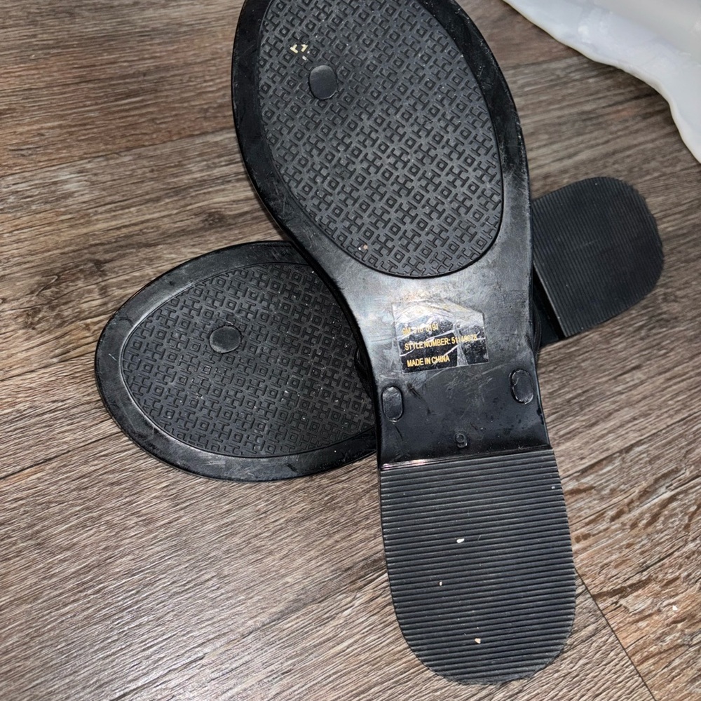 Tory Burch size 9 Black Sandals - Picture 6 of 7